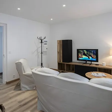 Au Premier Etage Chez Maurice Calme Et Cosy Apartament