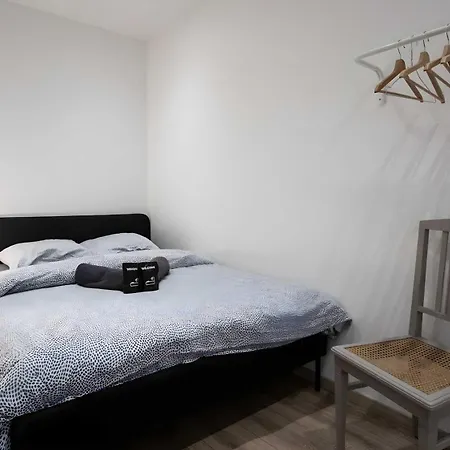 Au Premier Etage Chez Maurice Calme Et Cosy Apartmán *