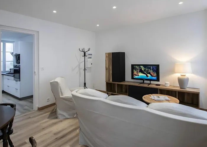 Au Premier Etage Chez Maurice Calme Et Cosy Appartamento