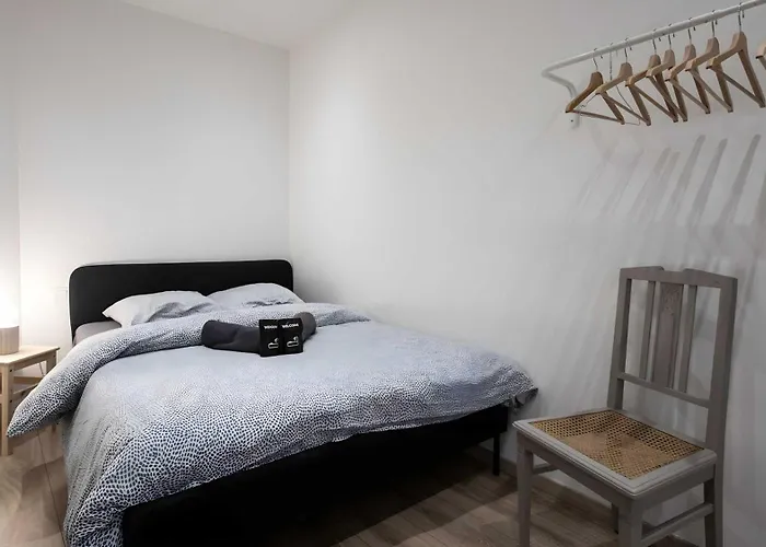 Au Premier Etage Chez Maurice Calme Et Cosy Appartamento *